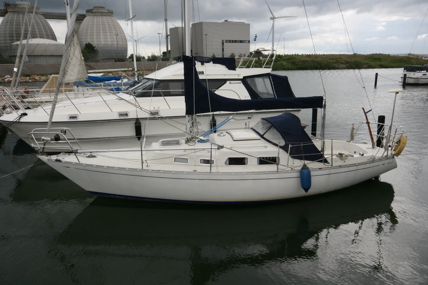 Shipman 28 — фото яхты