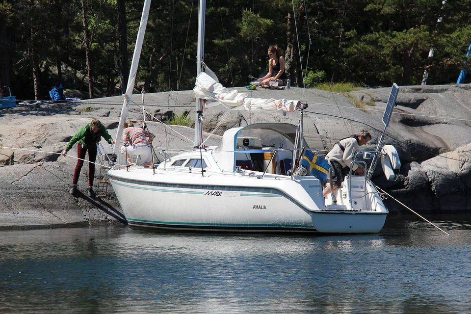 Maxi 800 — фото яхты