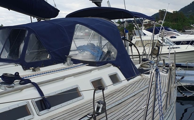 Beneteau First 435