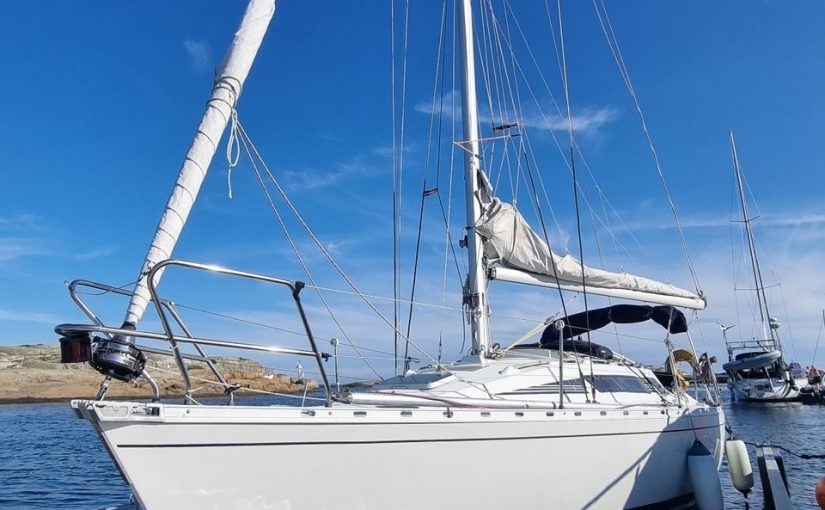 Beneteau First 305