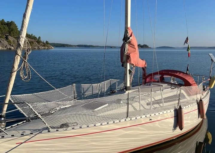 Aphrodite 30